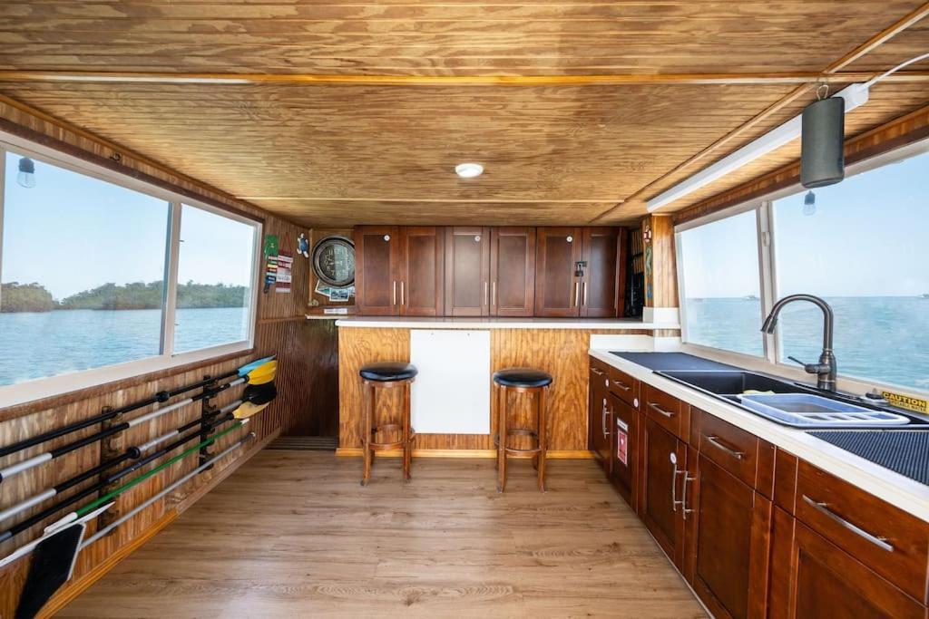 Beautiful Houseboat In Key West Hotell Eksteriør bilde